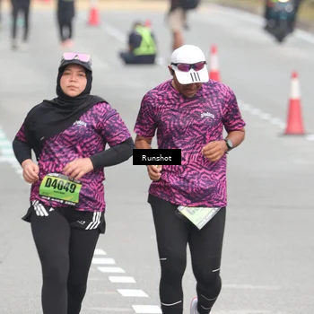 Runner Photo 5602100
