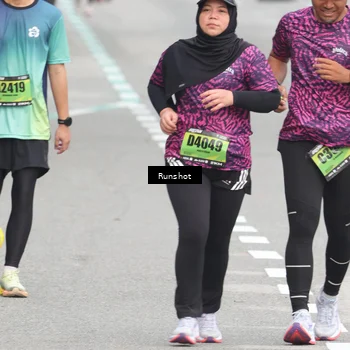 Runner Photo 5602123
