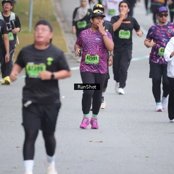 Runner Photo 5602241