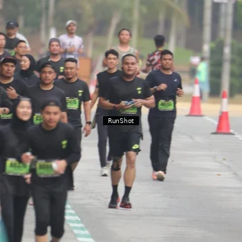 Runner Photo 5602368