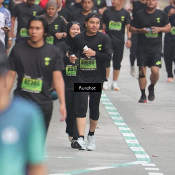 Runner Photo 5602399
