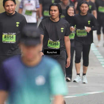 Runner Photo 5602414