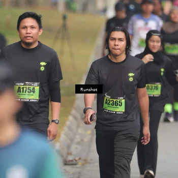 Runner Photo 5602588