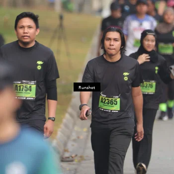 Runner Photo 5602593