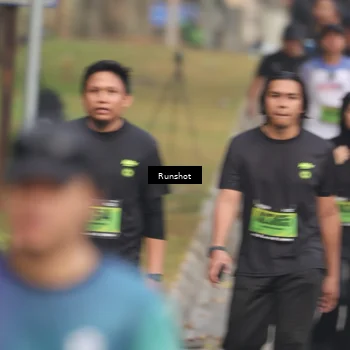 Runner Photo 5602605