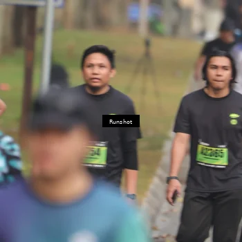 Runner Photo 5602624