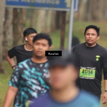 Runner Photo 5602625
