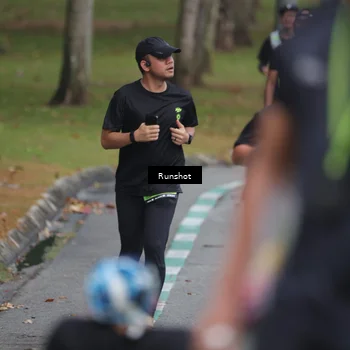 Runner Photo 5602710