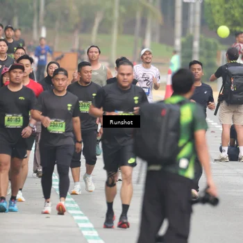 Runner Photo 5602823