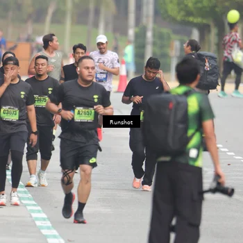 Runner Photo 5602839