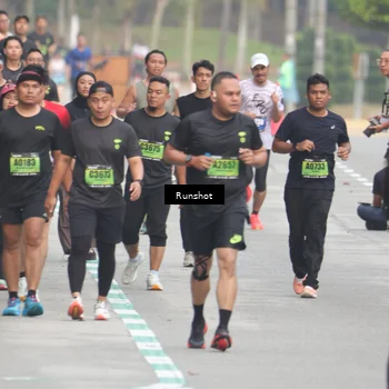 Runner Photo 5602880