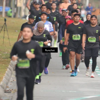 Runner Photo 5603221