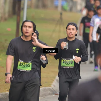 Runner Photo 5603277