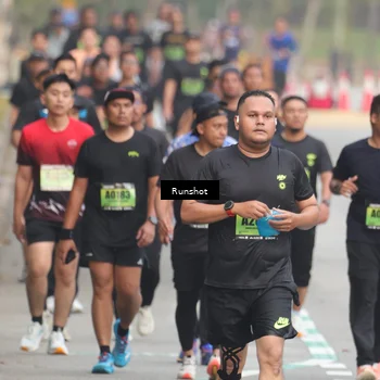 Runner Photo 5603615