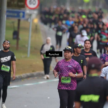 Runner Photo 5603645