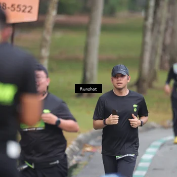 Runner Photo 5603771