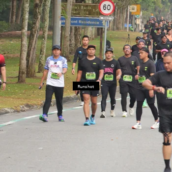 Runner Photo 5603987