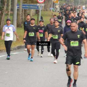 Runner Photo 5604013