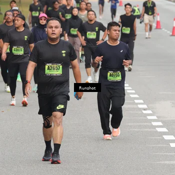 Runner Photo 5604054