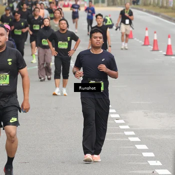 Runner Photo 5604116