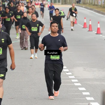 Runner Photo 5604119