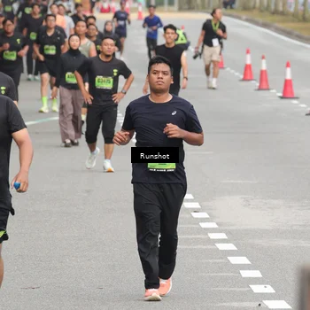 Runner Photo 5604144