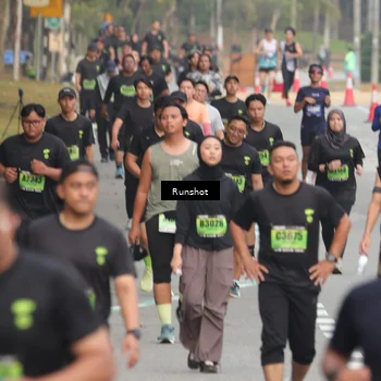 Runner Photo 5604233