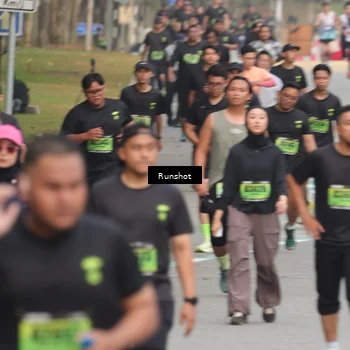 Runner Photo 5604243