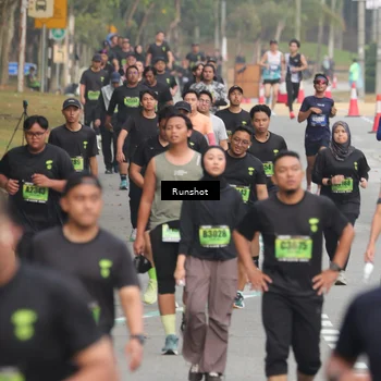 Runner Photo 5604245