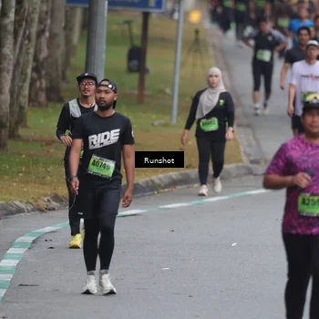Runner Photo 5604247