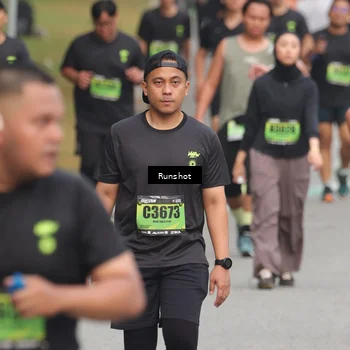 Runner Photo 5604275