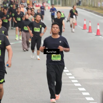 Runner Photo 5604279