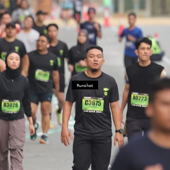 Runner Photo 5604292