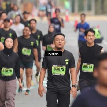 Runner Photo 5604295