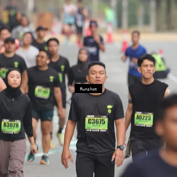 Runner Photo 5604296