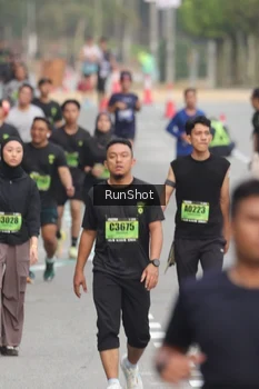 Runner Photo 5604304