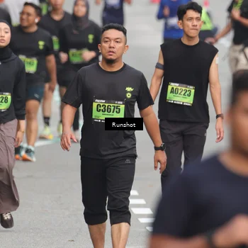 Runner Photo 5604320
