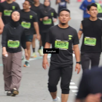 Runner Photo 5604334