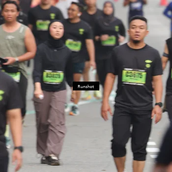 Runner Photo 5604340