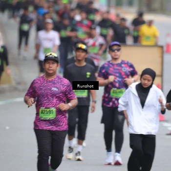 Runner Photo 5604341
