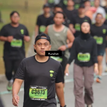 Runner Photo 5604360