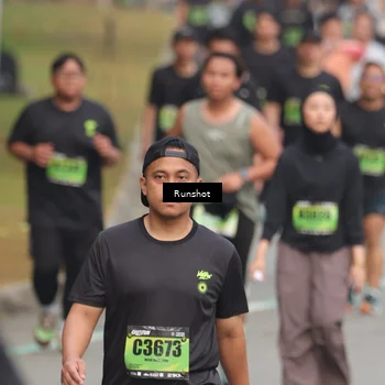 Runner Photo 5604365