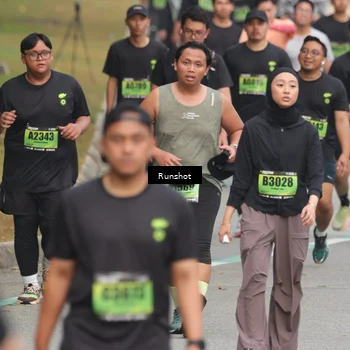 Runner Photo 5604369