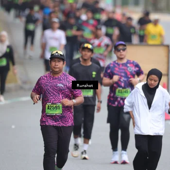 Runner Photo 5604469