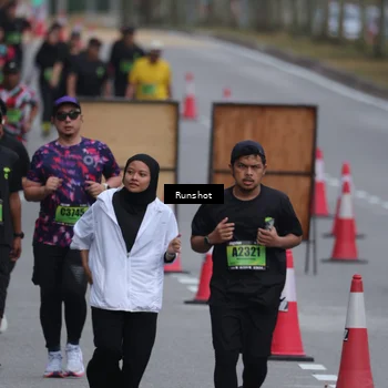 Runner Photo 5604541