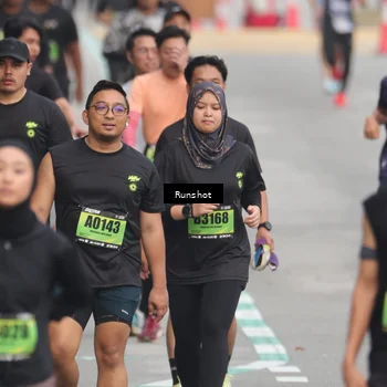 Runner Photo 5604548