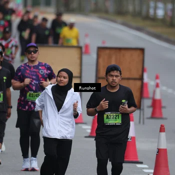 Runner Photo 5604579