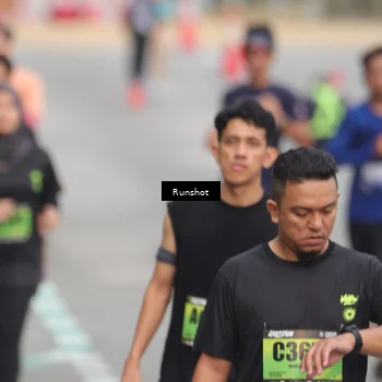 Runner Photo 5604606
