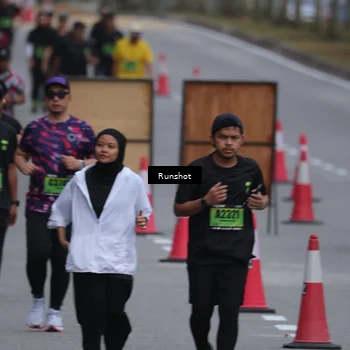 Runner Photo 5604634