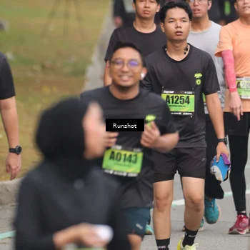 Runner Photo 5604713